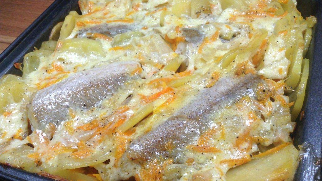 Čajová lžička do smetany – treska pod touto omáčkou bude chutnější než drahá pstruh: tajemství kuchařů z restaurací Zamilují si ji i ti, kteří ryby nesnáší.