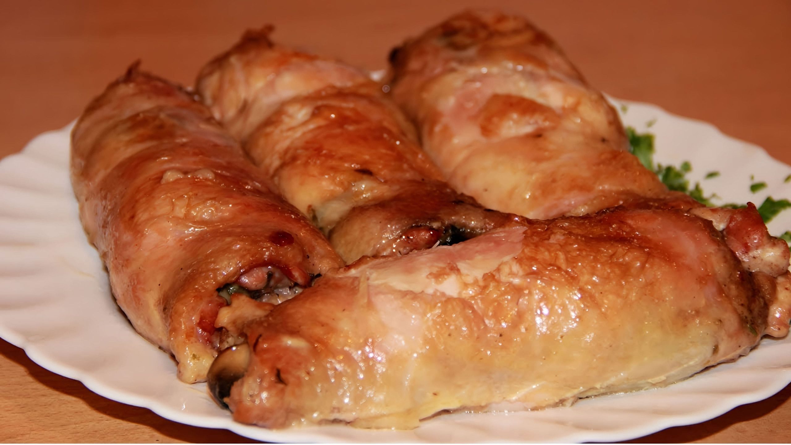 Nejlepší RECEPT na plněné kuřecí prsa: tyto sýrové rolky vám budou chutnat!