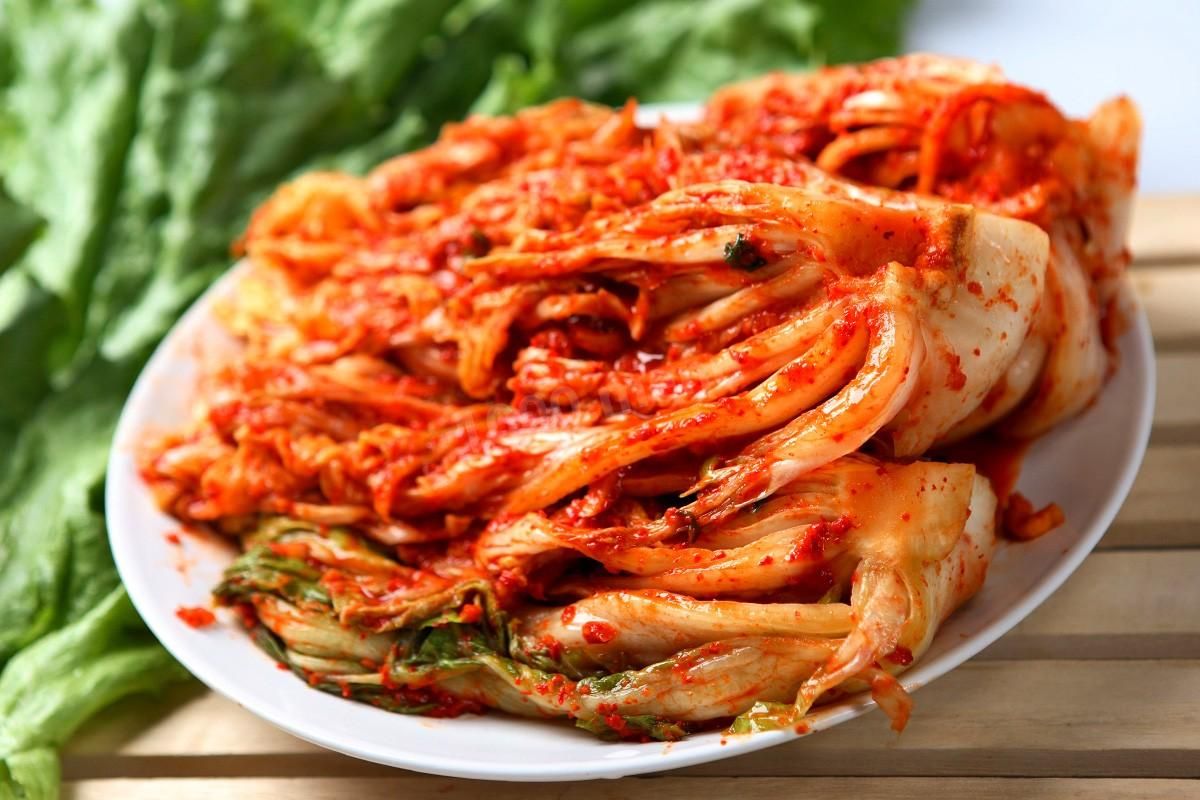 Recept na kimchi jako v Koreji: „zraje“ 5 dní a sní se najednou – připravuji do zásoby