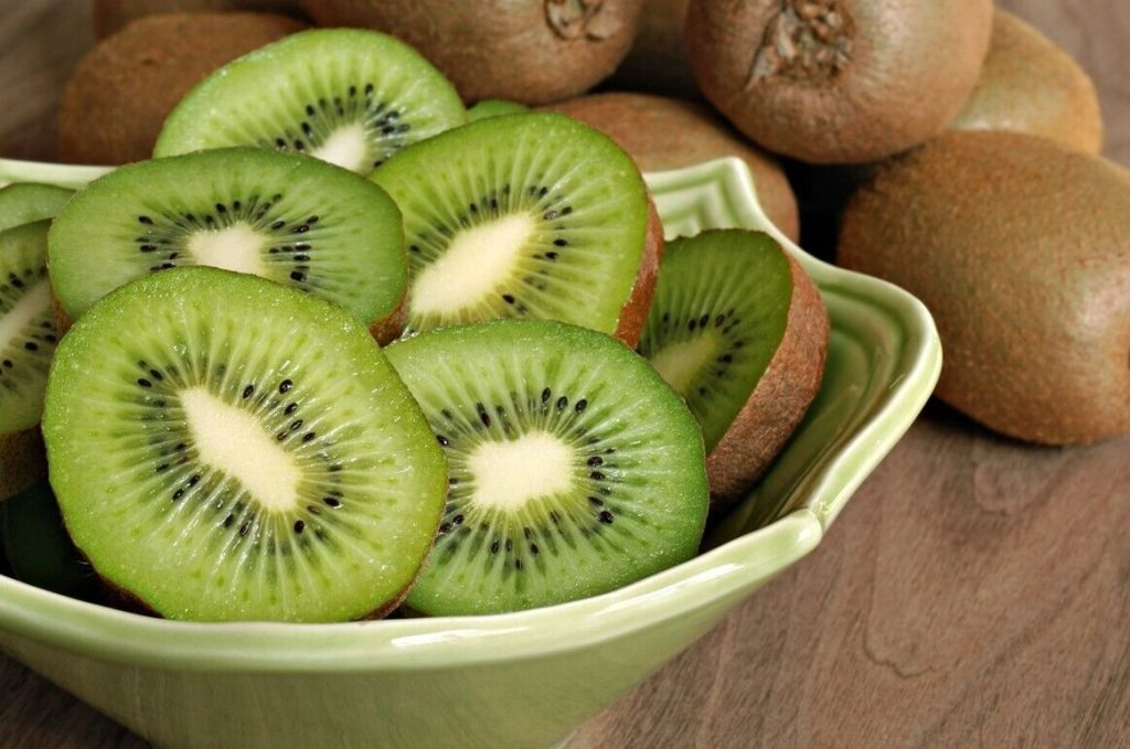 Zajímavosti o kiwi: jak se jmenuje strom, odkud pochází a další zajímavosti o tomto ovoci